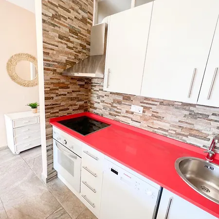 Cozy & Sunny Carihuela Park