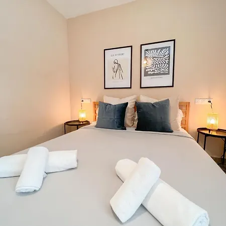 Cozy & Sunny Carihuela Park Daire *