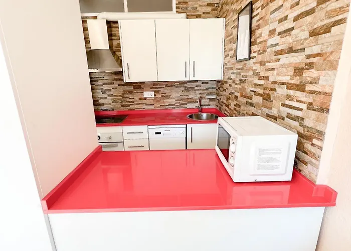 Cozy & Sunny Carihuela Park Torremolinos