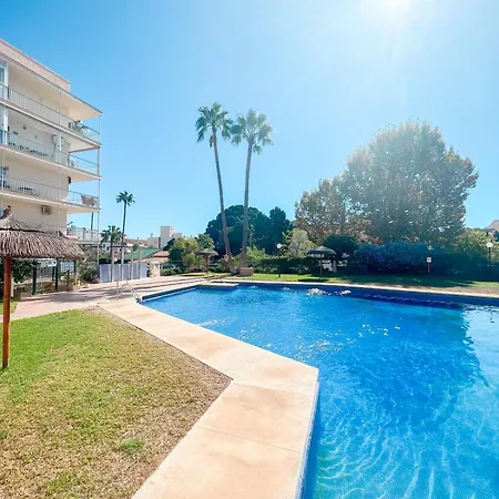 Cozy & Sunny Carihuela Park *