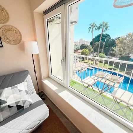 Cozy & Sunny Carihuela Park