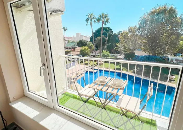 Apartment Cozy & Sunny Carihuela Park